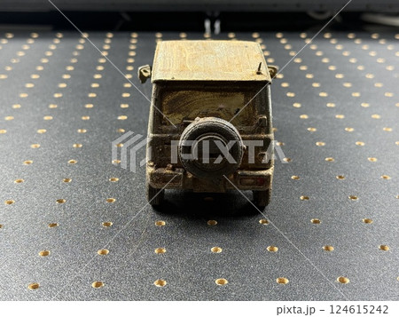 錆びた車 ジープ 錆びた車 ジープ 124615242