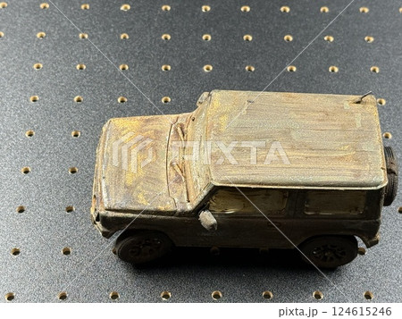 錆びた車　ジープ 124615246