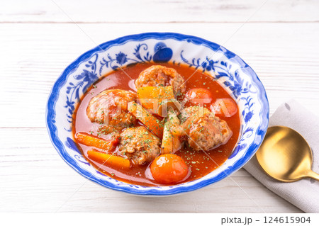肉団子のトマト煮 肉団子のトマト煮 124615904