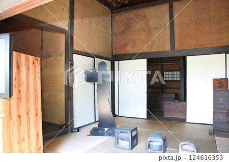 野口英世記念館　野口英世　猪苗代湖　猪苗代　野口英世御生家　猪苗代町　野口英世記念碑　囲炉裏　　　 124616353