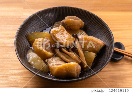 鶏肉と大根の煮物 124619119