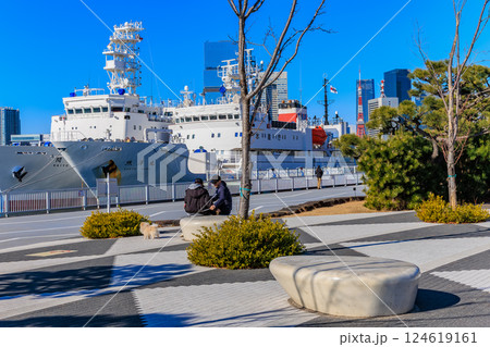 東京　中央区　晴海ふ頭にある 晴海ふ頭公園 124619161