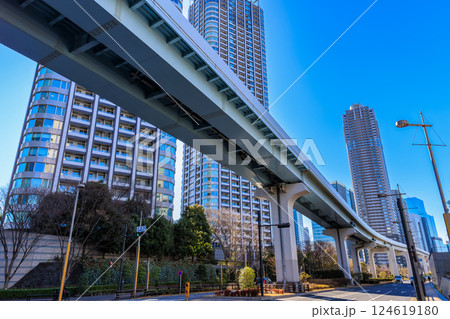 東京　港区　東新橋の都市風景 124619180