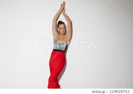 Portrait of a beautiful slender blonde woman smiling Portrait of a beautiful slender blonde woman smiling 124620752