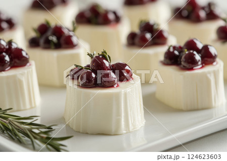 Cheese with fruit topping served as starter 124623603