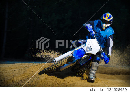 Enduro bike rider Enduro bike rider 124628429