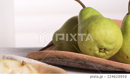 Tasty pears with honey and nuts 124628958