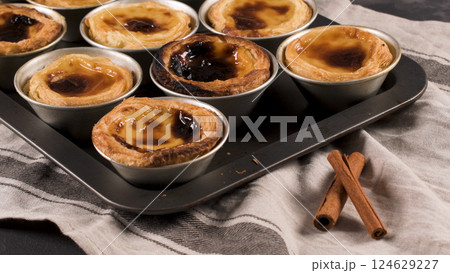 Freshly cooked egg tarts Freshly cooked egg tarts 124629227