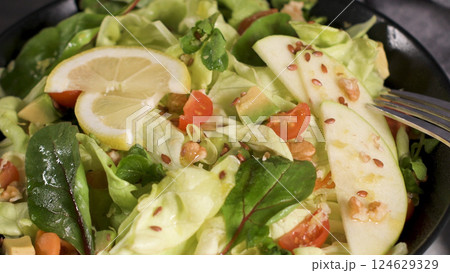 Delicious vegetable salad 124629329