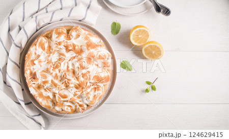 French tart with Merengue French tart with Merengue 124629415