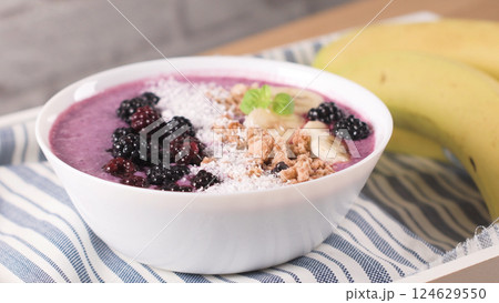 Blueberry smoothie bowl Blueberry smoothie bowl 124629550