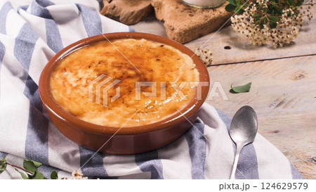 Portuguese leite creme Portuguese leite creme 124629579