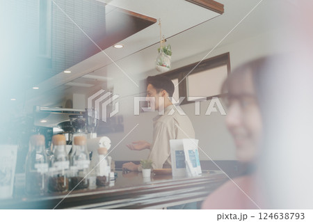 coffee shop coffee shop 124638793