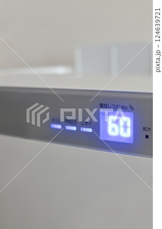 加湿空気清浄機の電光表示パネル 124639721