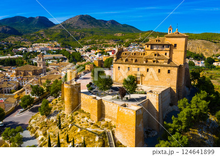 View of Caravaca de la Cruz cityscape 124641899