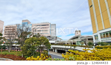 新百合ヶ丘駅前（南口） 124644433