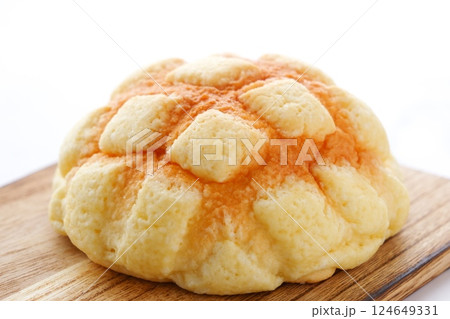 おいしそうなメロンパン おいしそうなメロンパン 124649331