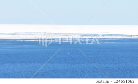 北海道サロマ湖周辺の流氷2025年2月24日汽水湖網走周辺夕焼けサンセット drift-ice 北海道サロマ湖周辺の流氷2025年2月24日汽水湖網走周辺夕焼けサンセット drift-ice 124651062