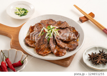 牛肉 ビーフ すね 124651255