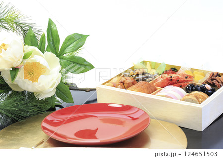 お節料理 124651503