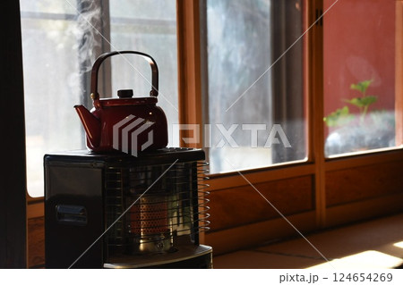 田舎の冬 124654269