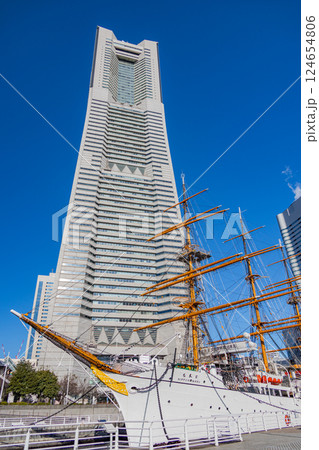 【神奈川県】横浜みなとみらい・都市風景 124654806