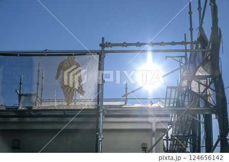 戸建て家屋の外壁修繕工事 屋根修理 戸建て家屋の外壁修繕工事 屋根修理 124656142