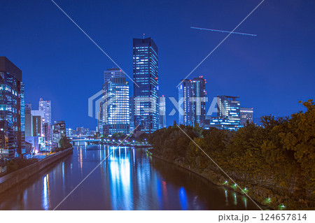 大阪ビジネスパークの夜景 124657814