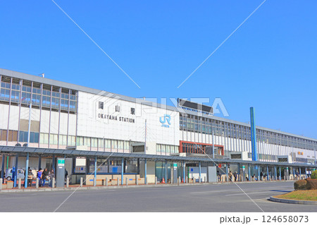 岡山県岡山市、JR岡山駅の風景 124658073