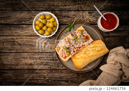 Sandwiches with canned tuna, 124661756