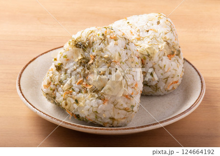 いか昆布　おにぎり 124664192