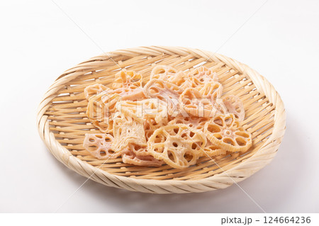 ［茨城県産］乾燥スライス蓮根 124664236