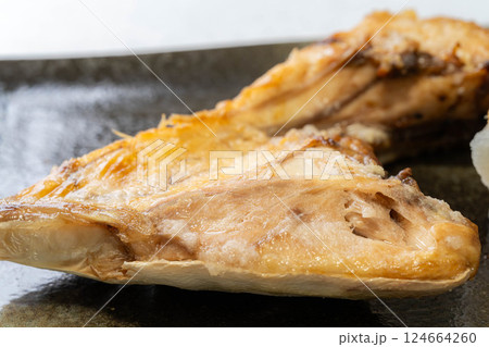 【食べ物素材】ブリカマの塩焼き 【食べ物素材】ブリカマの塩焼き 124664260