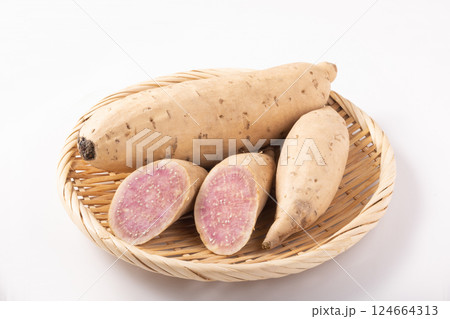 ［茨城県産］むらさき芋　さつまいも（無農薬） 124664313