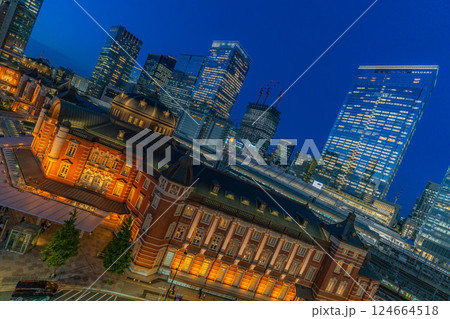 【都市風景】東京駅周辺の夜景【東京都】 【都市風景】東京駅周辺の夜景【東京都】 124664518