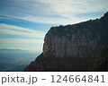 スペイン郊外にある奇岩群モンセラット 124664841