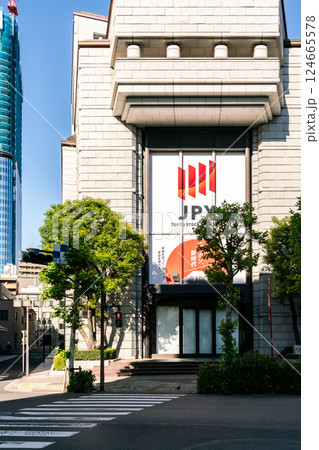 【東京都】東京証券取引所周辺の都市風景 124665578