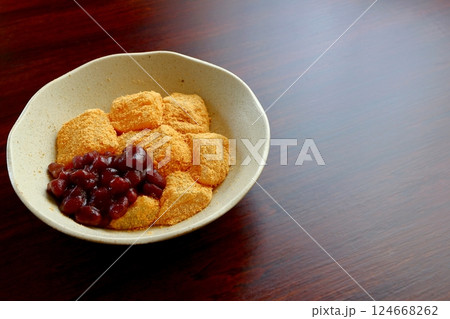 片栗粉で作ったきな粉わらび餅 124668262