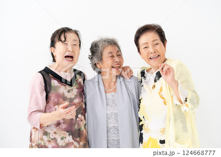 シニア女性　おしゃべり　仲良し 124668777