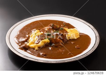 オムカレー オムカレー 124670639