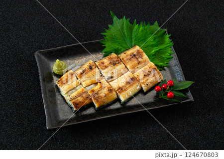 鰻 うなぎ 白焼き切身 鰻 うなぎ 白焼き切身 124670803