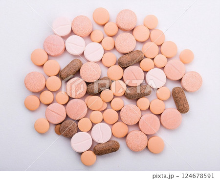 Many drugs on the white background Many drugs on the white background 124678591
