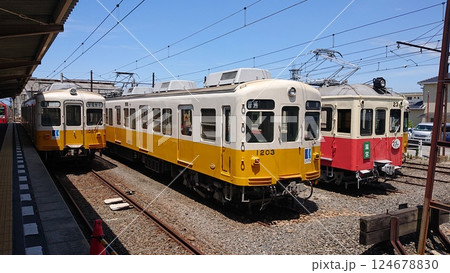 仏生山車庫にて 仏生山車庫にて 124678830
