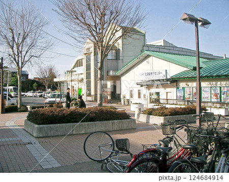 青い森鉄道の三沢駅の旧正面口(現:東口)(青森県三沢市) 青い森鉄道の三沢駅の旧正面口(現:東口)(青森県三沢市) 124684914