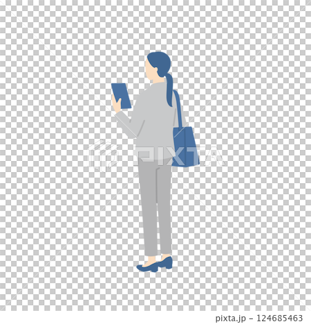 ビジネスバッグを持ってスマホを確認しているビジネスパーソンの後ろ姿 ビジネスバッグを持ってスマホを確認しているビジネスパーソンの後ろ姿 124685463