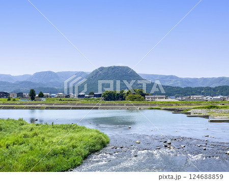玖珠町の玖珠川九酔渓と伐株山 124688859