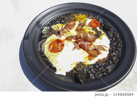 【大鍋】パエリア・イカ墨料理 【大鍋】パエリア・イカ墨料理 124688984