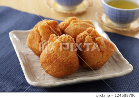 サーターアンダギー 124689780