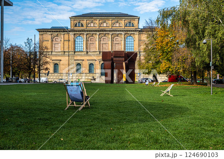 Old Pinakothek museum with the abstract sculpture Buscando la Lu Old Pinakothek museum with the abstract sculpture Buscando la Lu 124690103
