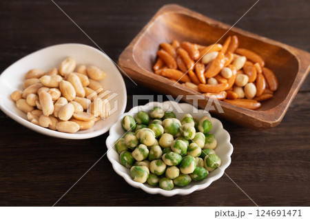 豆菓子 124691471